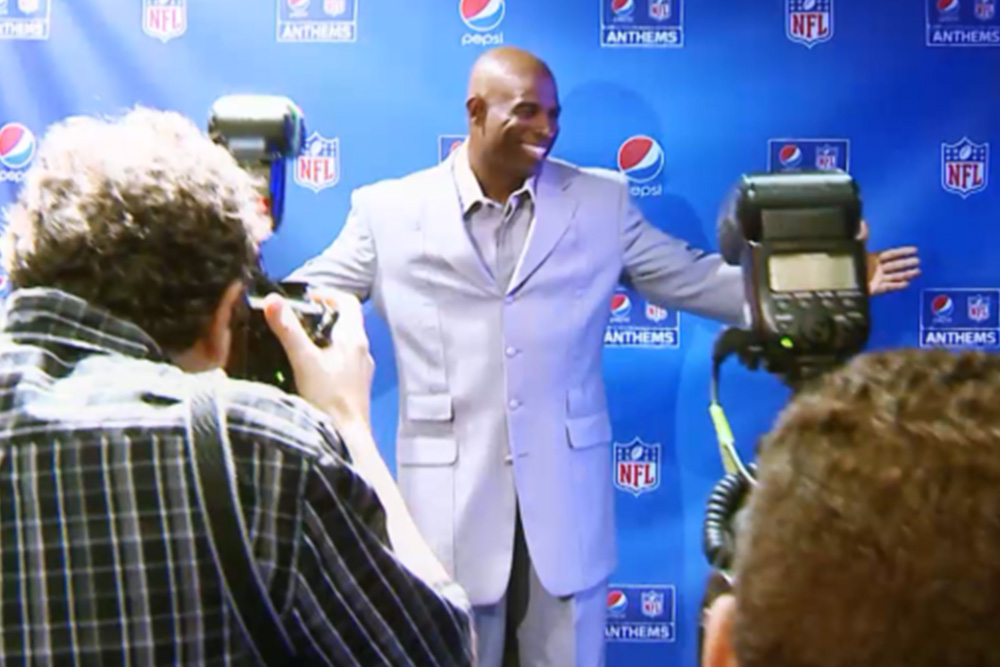 LM-DIRECTV-Work-Grid-Left-1000×667